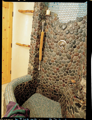 
The materials for this bath were collected from the homeowners’ property, giving a sense of place.
